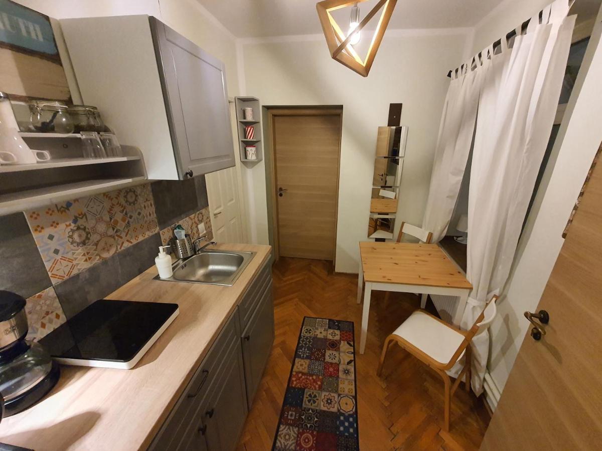 Casa 3*